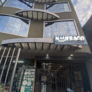 Alquiler - Oficinas de Alto Nivel en Edificio Seguro